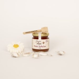 Bomboniera miele millefiori 120g con candela di cera d'api, confetti, spargimiele e grafica personalizzata